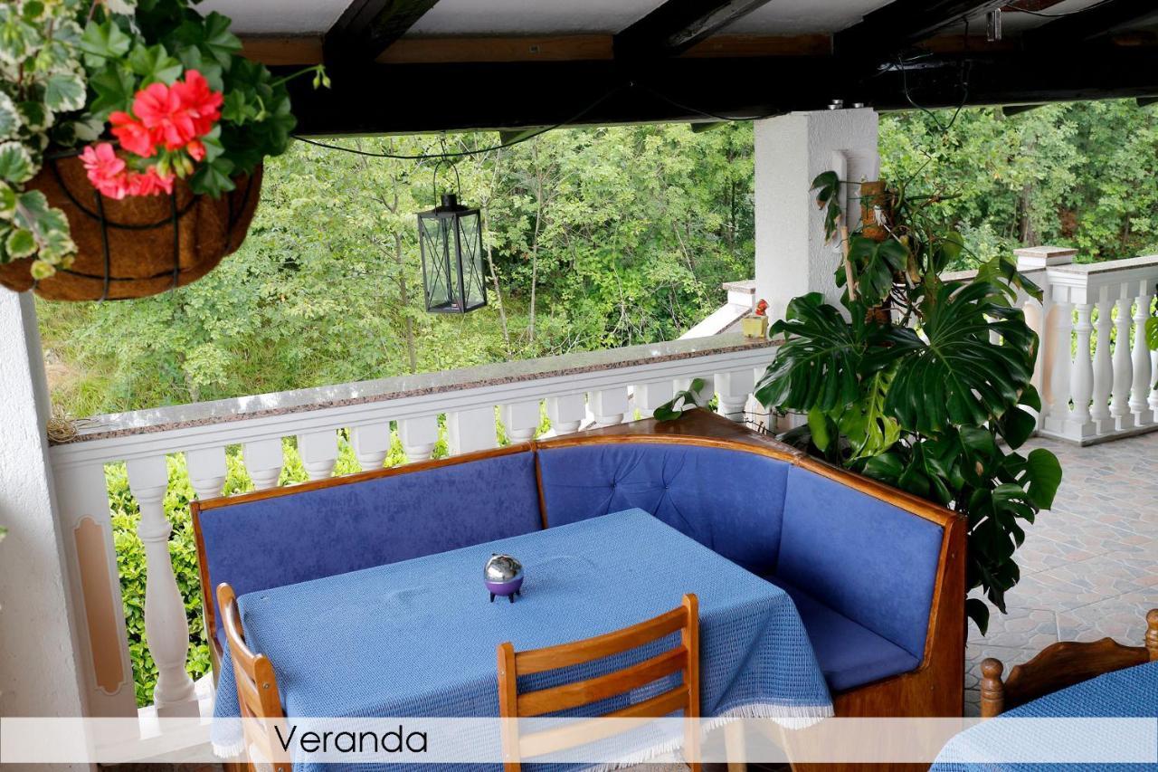 Anica Iles Apartment Viskovo Екстериор снимка